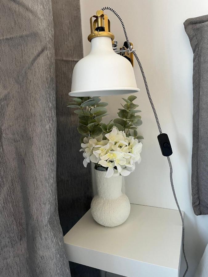 Luxury Studio Retiro Park & Prado Museum Madrid Buitenkant foto